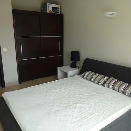 W Grzybowie * Grzybowo (West Pomeranian)